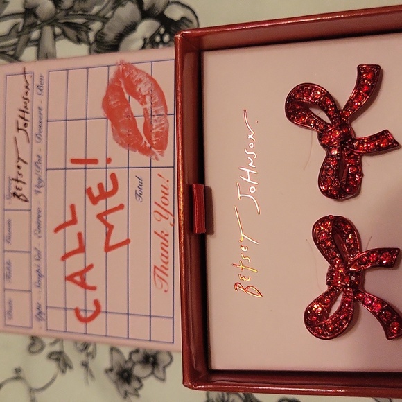 Betsey Johnson Glittery Red Bow Earrings - Picture 2 of 4